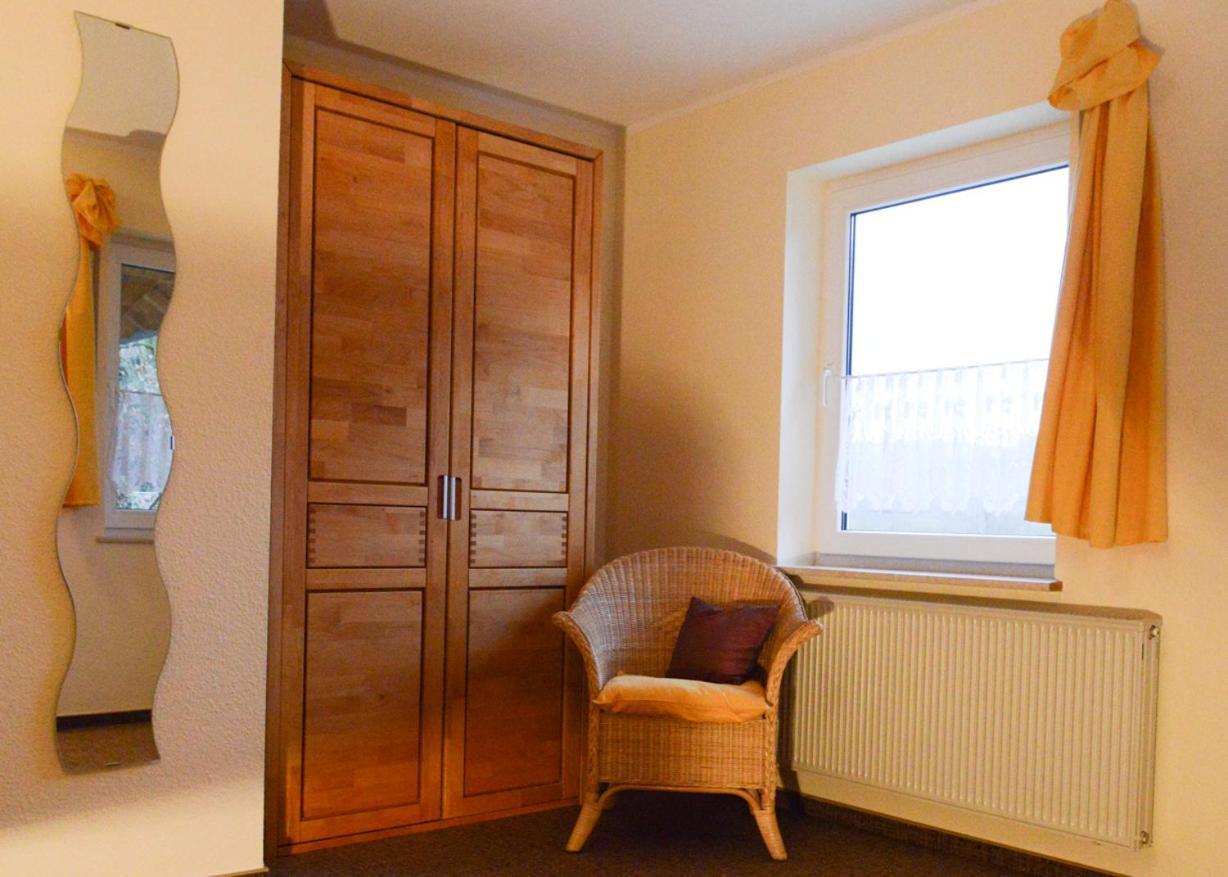 Gaestehaus Simonis Pünderich Екстериор снимка