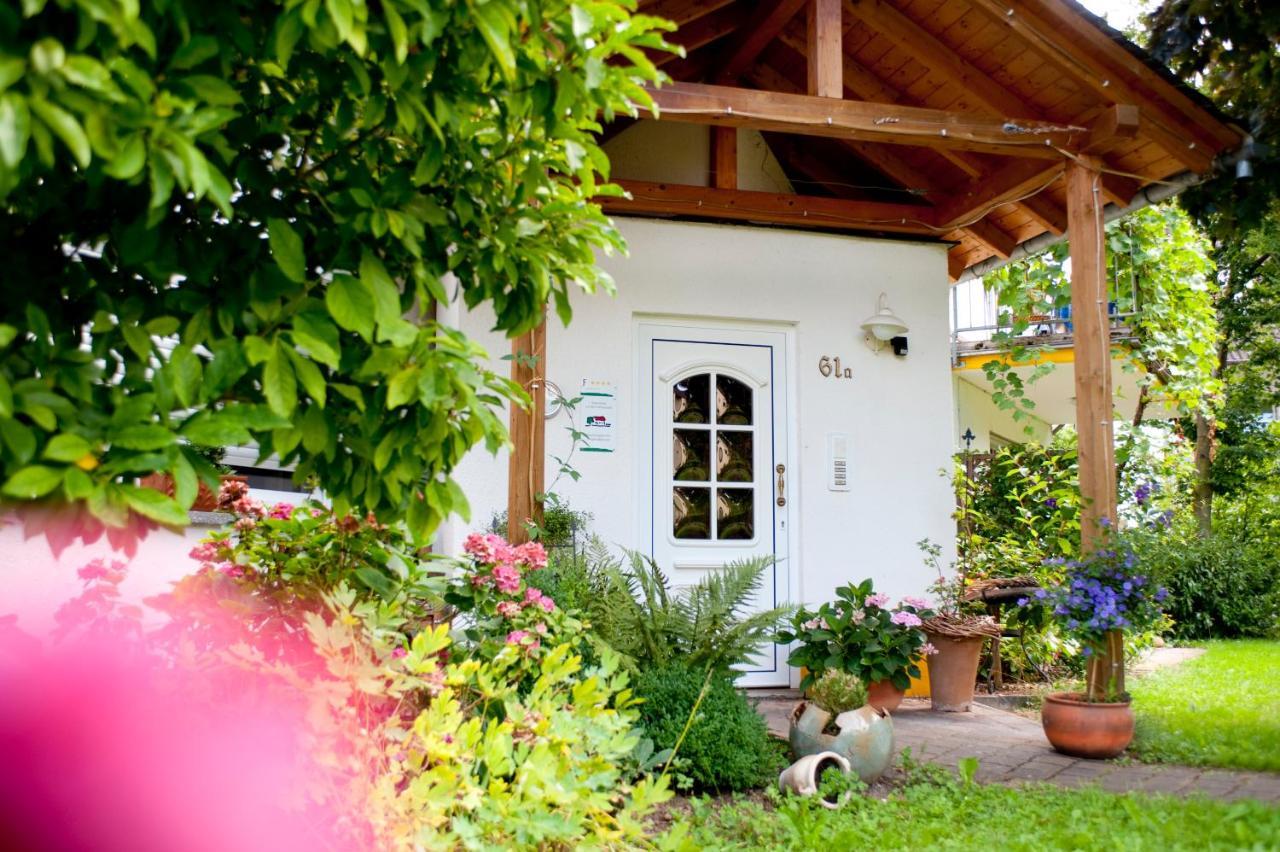 Gaestehaus Simonis Pünderich Екстериор снимка